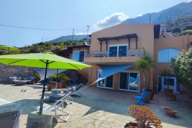 Kavousi MIT BESICHTIGUNGSVIDEO! Kreta, Kavousi: Villa mit Infinity-Pool und atemberaubendem Meerblick zu verkaufen Haus kaufen